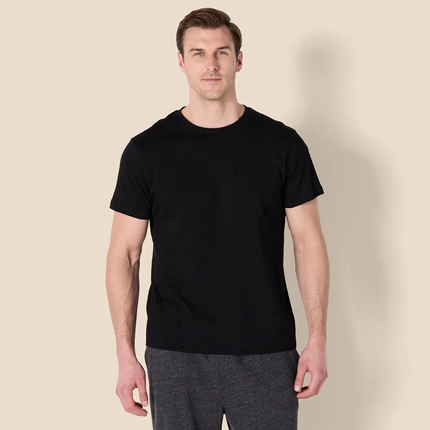 Amazon Essentials Men's Crewneck Undershirt, Pack of 6