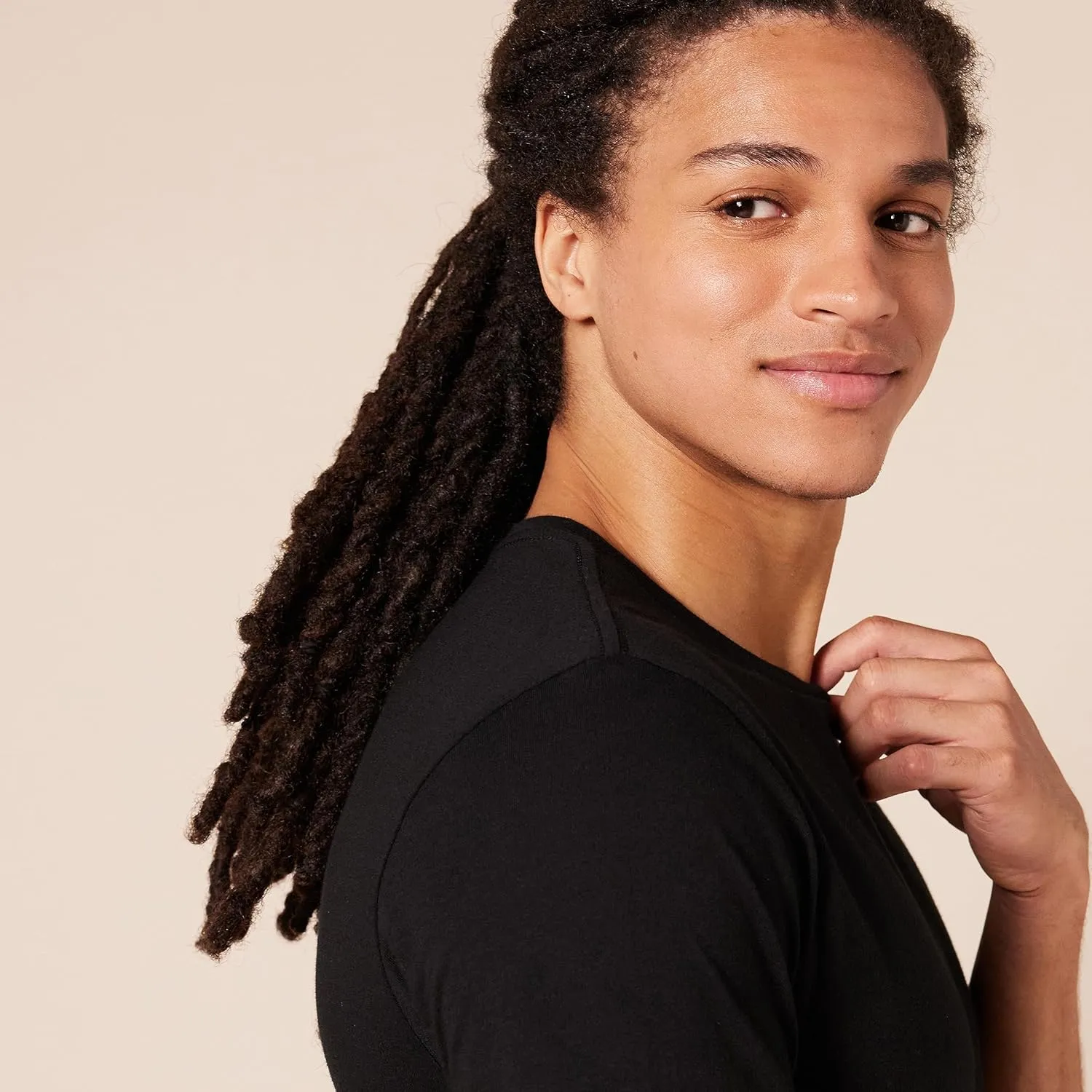 Amazon Essentials Men's Crewneck Undershirt, Pack of 6