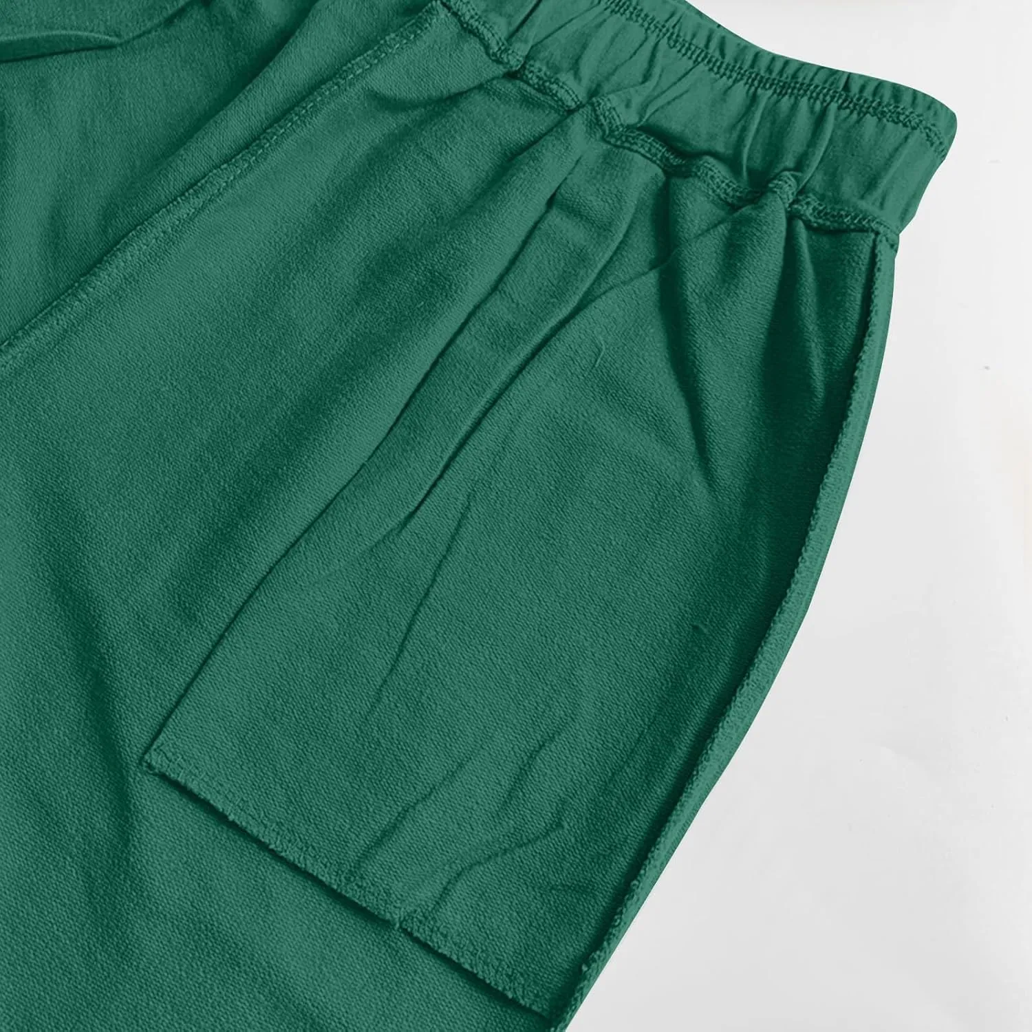 Men's Gym Workout Shorts Elastic Waist Quick Dry Athletic Short Pants Lightweight Running Basketball Shorts Pockets