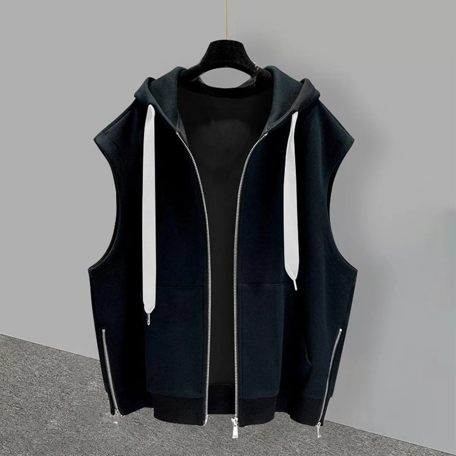 Mens Sleeveless Hooded Tank Tops Summer Casual Full Zipper Hoodie Vest Pockets Slim Fit Lightweight Workout Shirts Streetwear