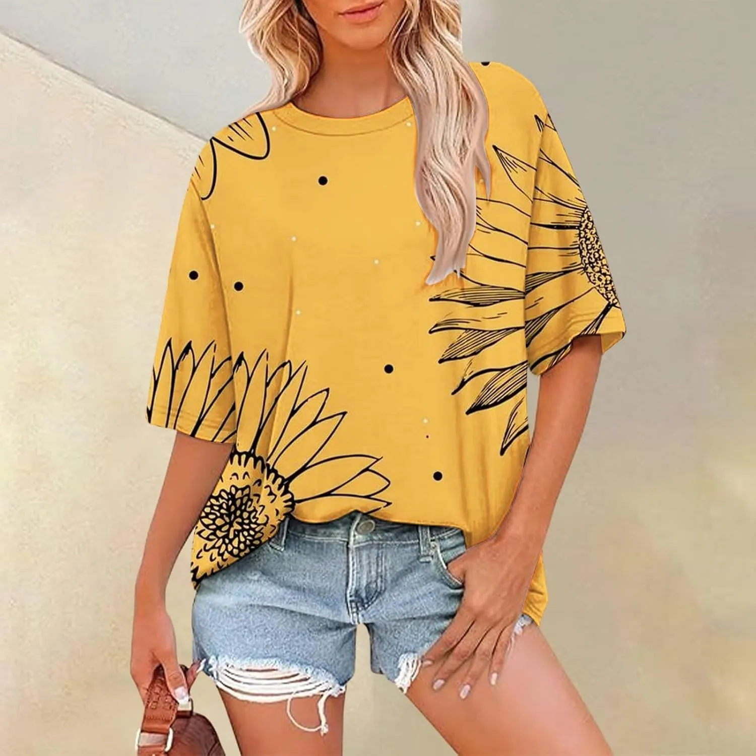 Summer Tops for Women 2025 Oversized T Shirts Loose Fit Short Sleeve Shirts Casual Crew Neck Plus Size Graphic Tees