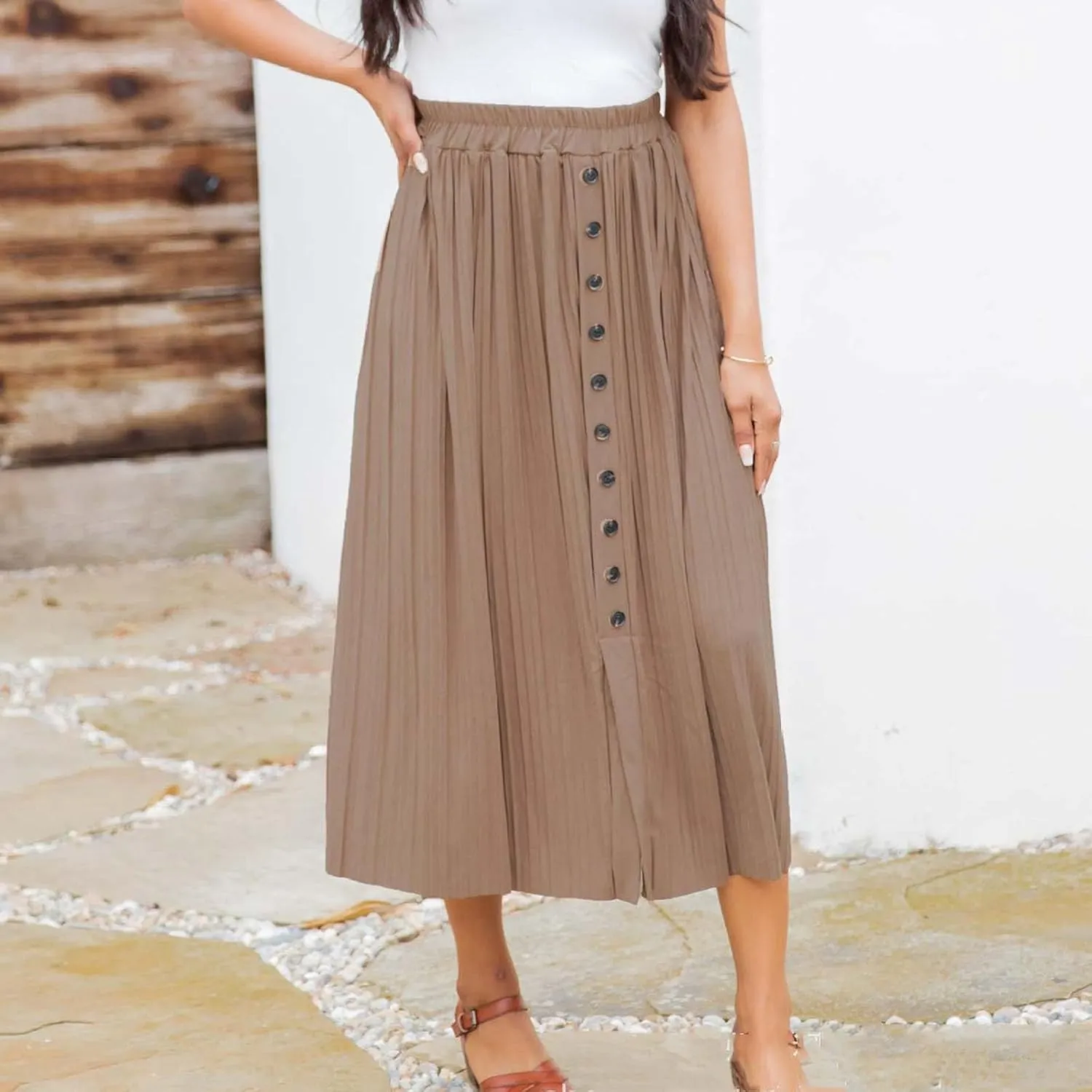 Women's Flowy Maxi Skirt 2025 Summer Pleated High Waisted Casual Long Skirts with Pockets Solid Color Button Dress