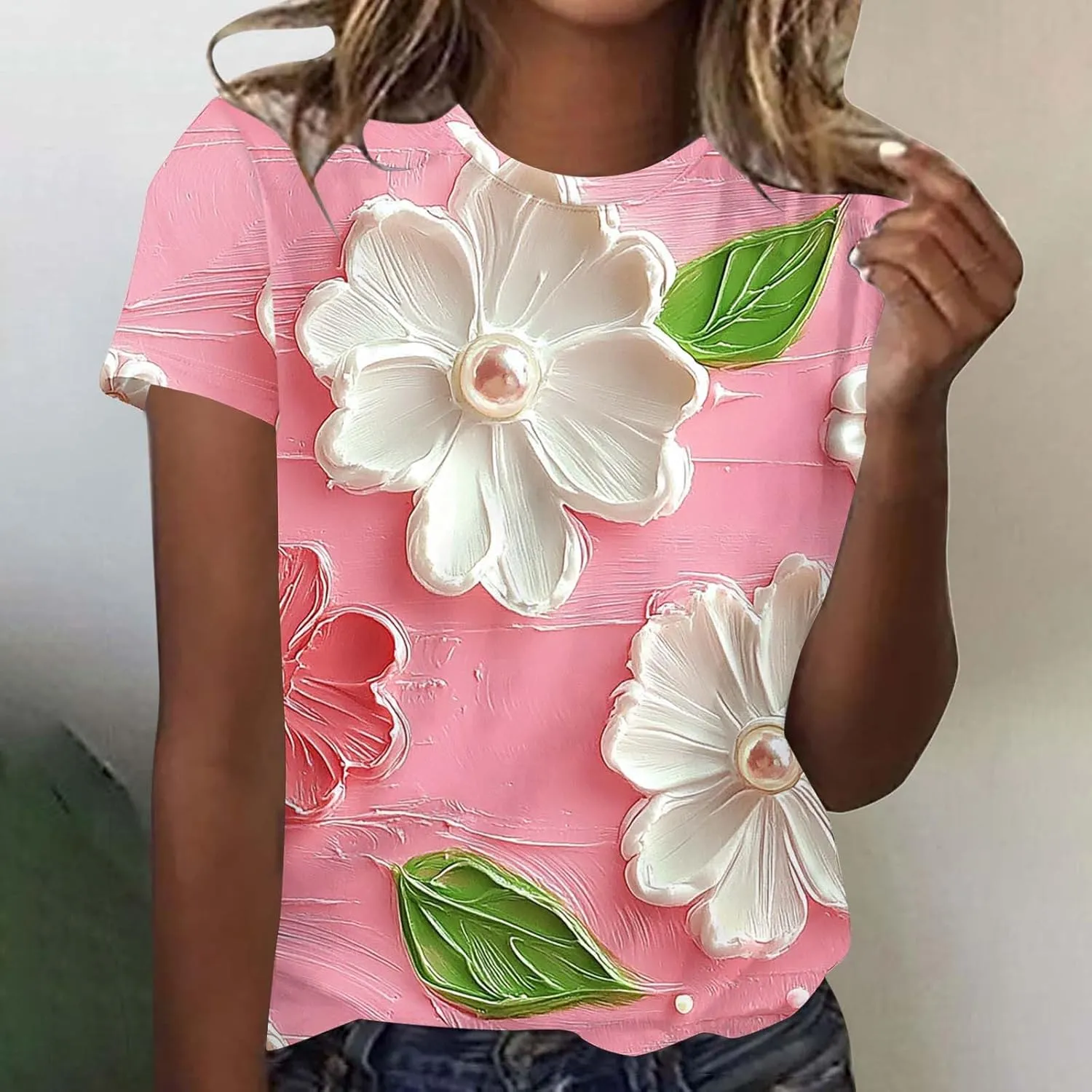 Womens Short Sleeve Summer Tops Plus Size Graphic Print Crewneck Heart T-Shirt Casual Loose Fit Workout Tees Outfits
