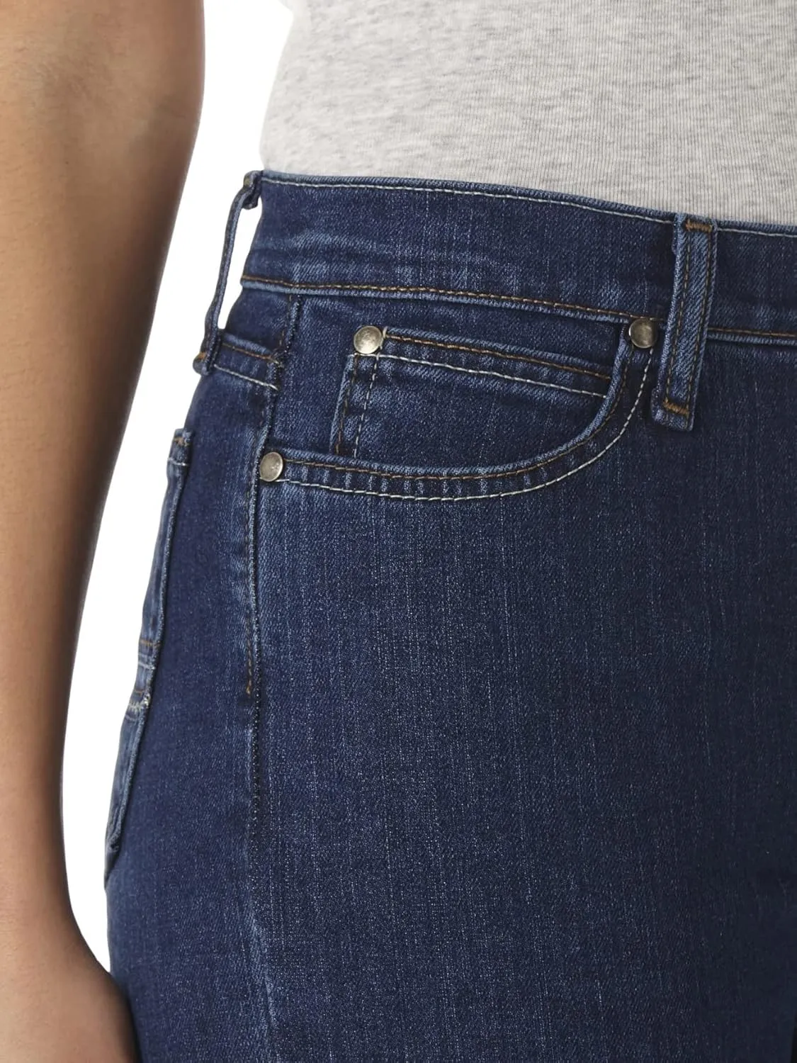 Wrangler Women's Cash Mid Rise Vented Hem Ultimate Riding Jean